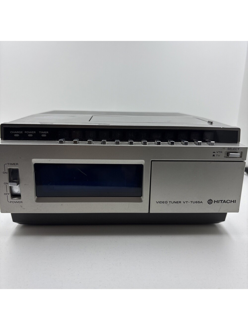 Vtg Hitachi Video Tuner Model VT-TU65A Untested Powers On